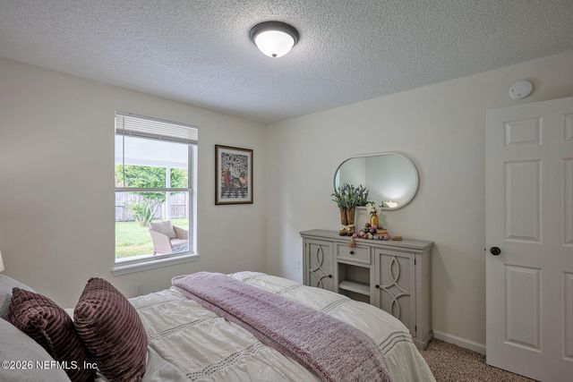 3902 HUNTERS LAKE Circle W, Jacksonville, FL 32210
