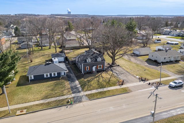 932 W 2nd Street, Byron, IL 61010