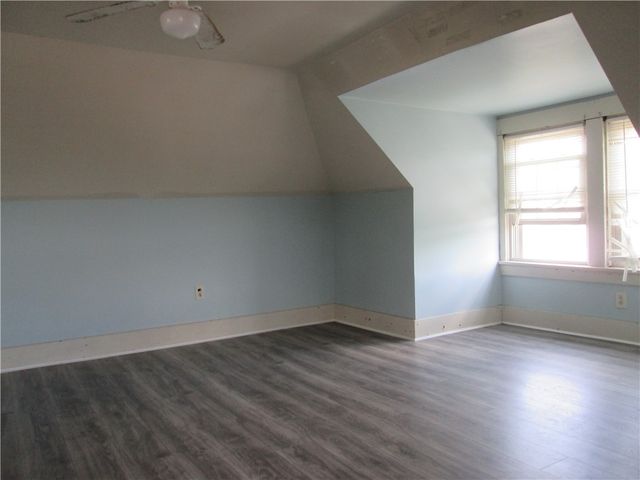 1715 Duss Ave, Ambridge, PA 15003