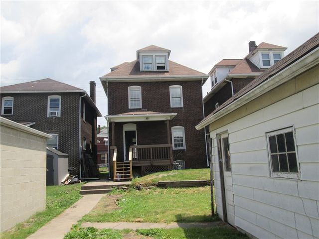1715 Duss Ave, Ambridge, PA 15003