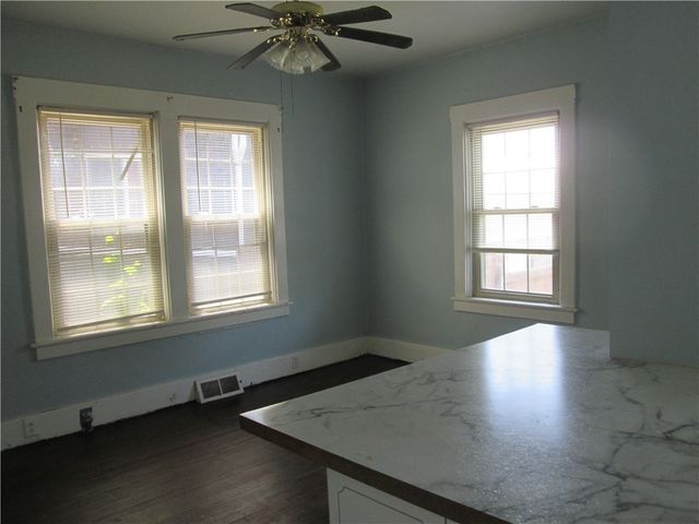 1715 Duss Ave, Ambridge, PA 15003