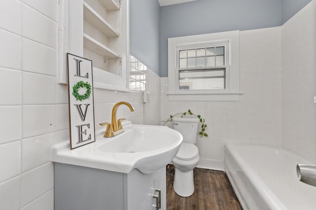 1029 S Seneca St, Wichita, KS 67213