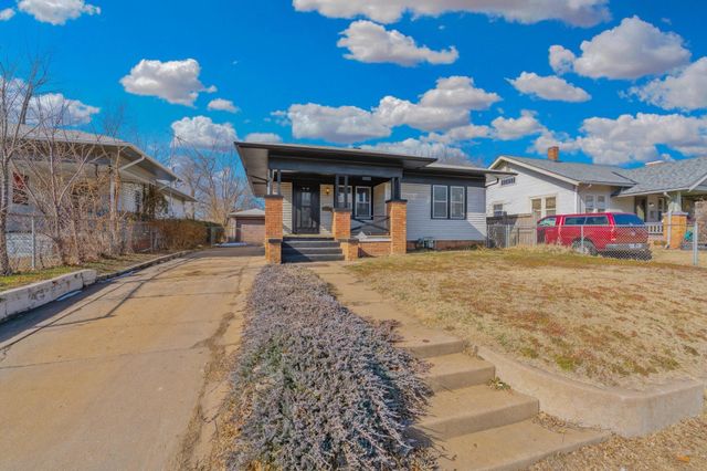 1029 S Seneca St, Wichita, KS 67213