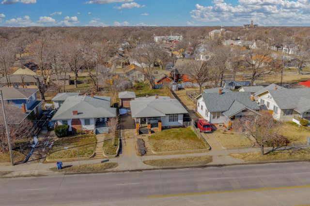 1029 S Seneca St, Wichita, KS 67213