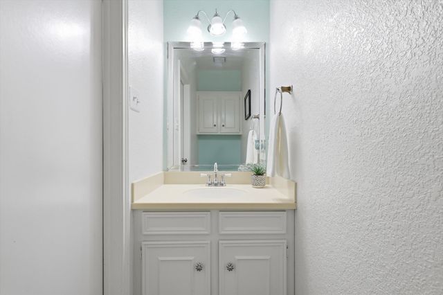 2307 William Circle, Ennis, TX 75119