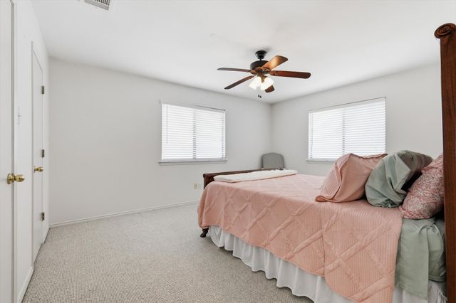 2307 William Circle, Ennis, TX 75119