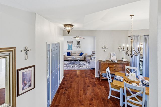 2307 William Circle, Ennis, TX 75119