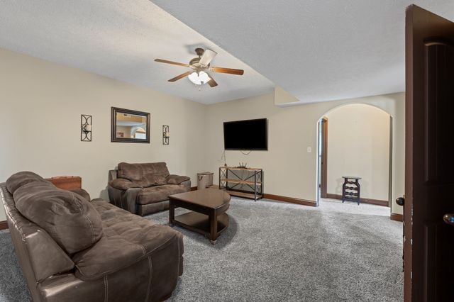 3484 Cayuse Way, Clarksville, TN 37042