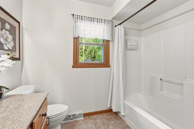 1632 Sherman AVENUE, South Milwaukee, WI 53172