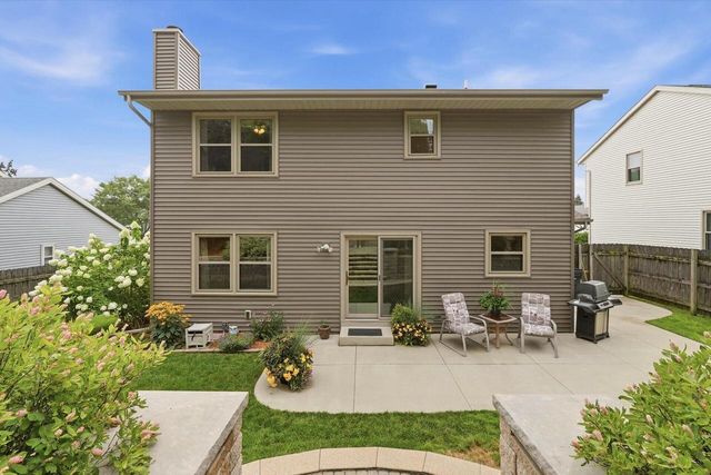 1632 Sherman AVENUE, South Milwaukee, WI 53172
