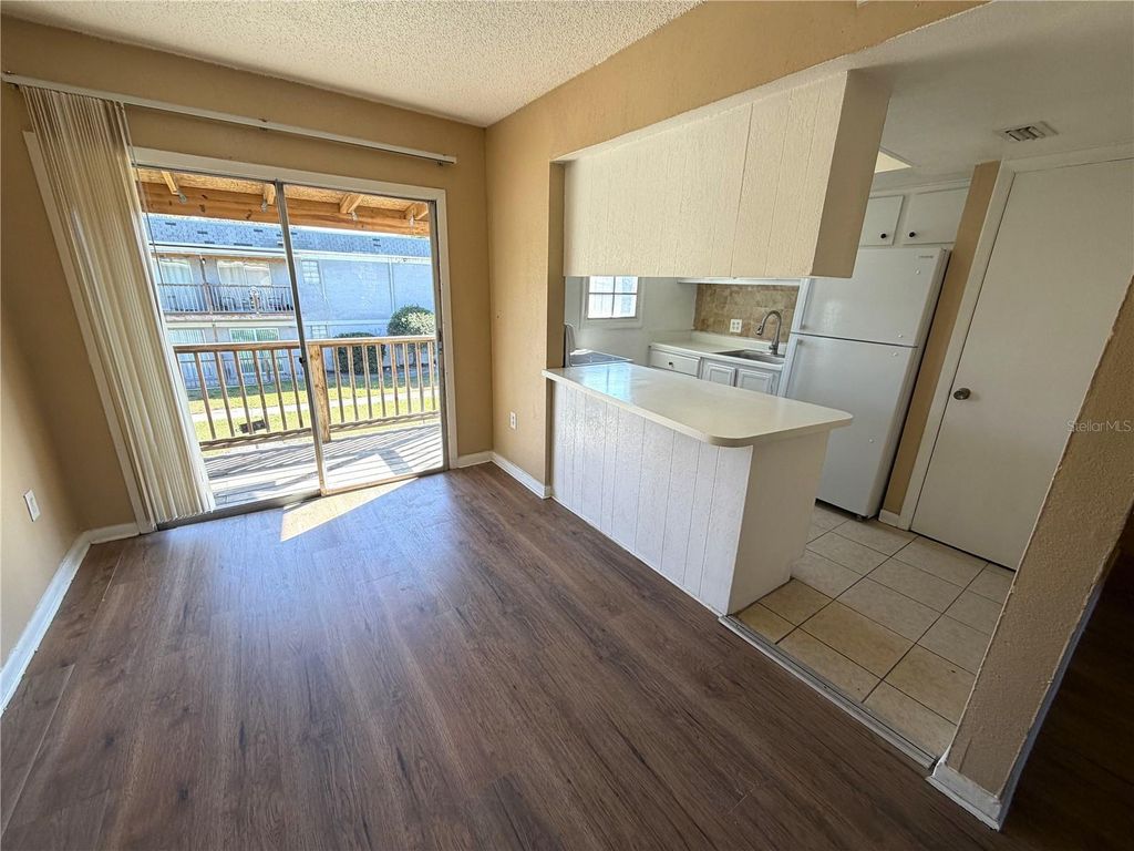 Image 2 of property listing at 2785 L B MCLEOD ROAD 2785D, Orlando, FL 32805