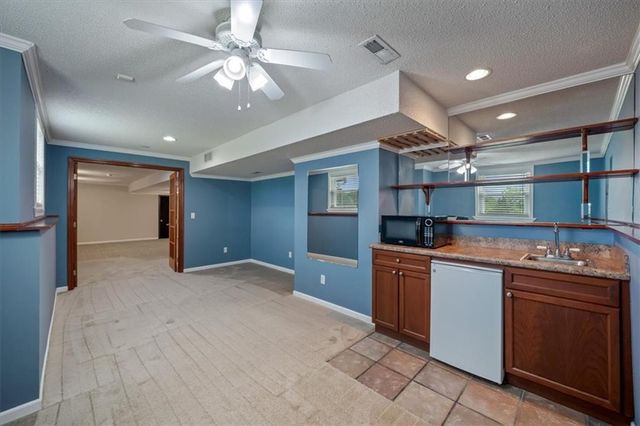 6315 W 147th Terrace, Overland Park, KS 66223