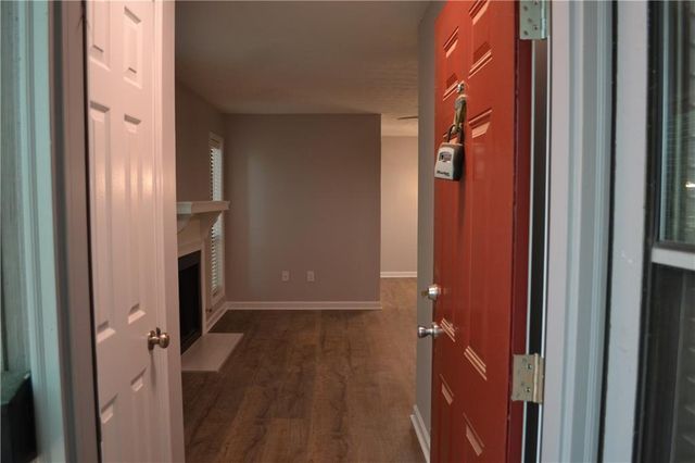 5066 Woodridge Way, Tucker, GA 30084