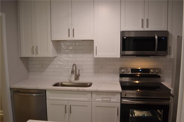 5066 Woodridge Way, Tucker, GA 30084