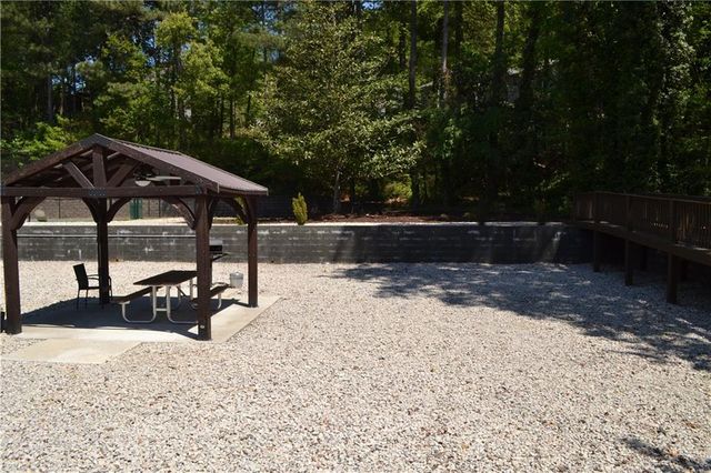 5066 Woodridge Way, Tucker, GA 30084