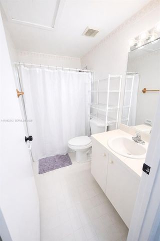 4321 SW 70th Terrace, Davie, FL 33314
