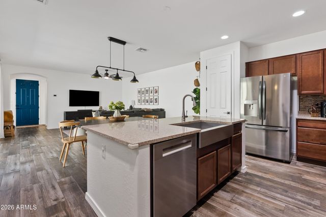 3681 E PERKINSVILLE Street, Gilbert, AZ 85295