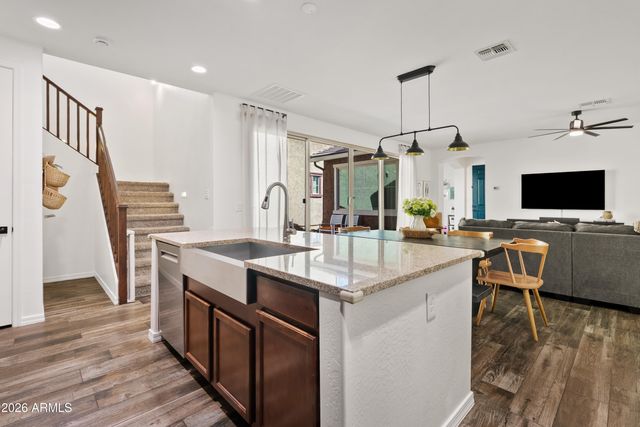 3681 E PERKINSVILLE Street, Gilbert, AZ 85295