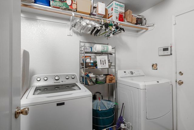 5660 E Florence Avenue, Fresno, CA 93727