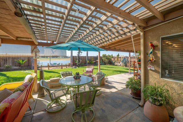 5660 E Florence Avenue, Fresno, CA 93727