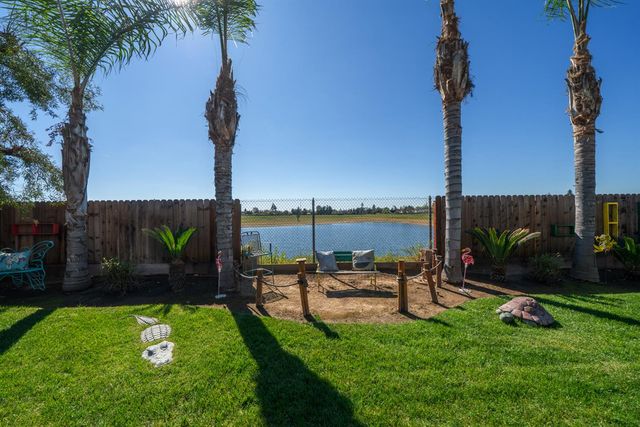 5660 E Florence Avenue, Fresno, CA 93727