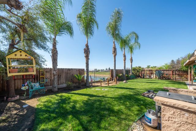 5660 E Florence Avenue, Fresno, CA 93727