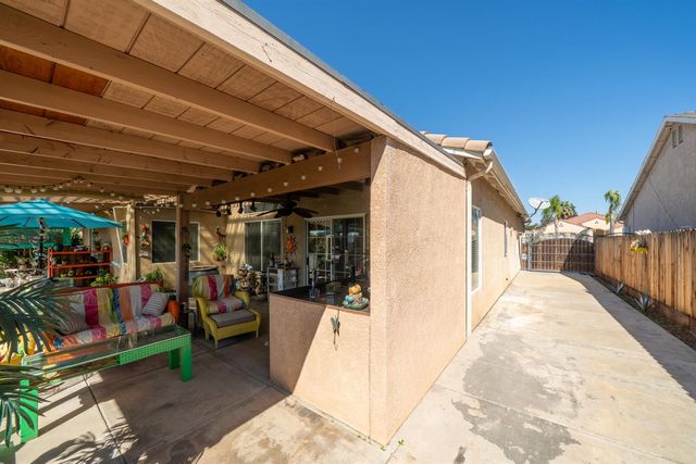 5660 E Florence Avenue, Fresno, CA 93727