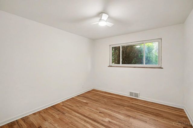 6770 Elbrook Avenue, Amberley, OH 45237
