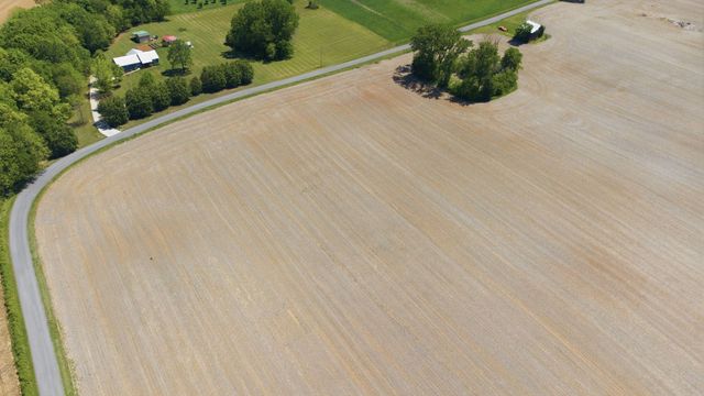 0 Bob Carr Rd, Cross Plains, TN 37049