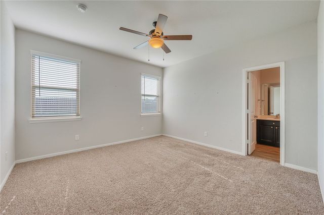1700 Eagle View Drive, Navasota, TX 77868