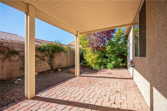 7423 Cleghorn Canyon Way, Las Vegas, NV 89113