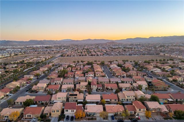 7423 Cleghorn Canyon Way, Las Vegas, NV 89113