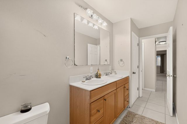 403 Greg Avenue, Santa Fe, NM 87501
