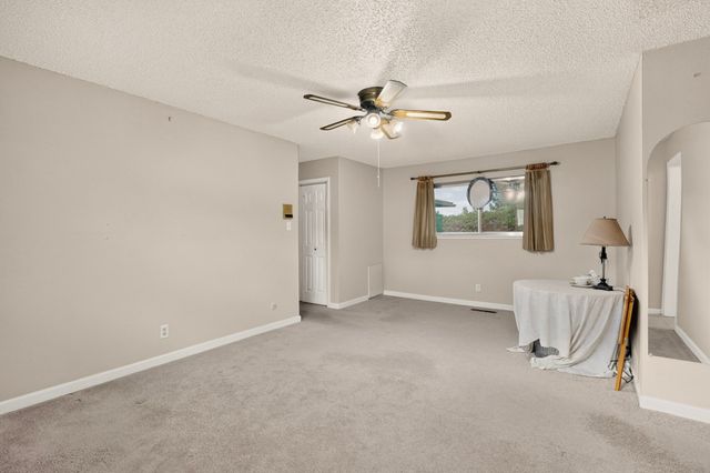 403 Greg Avenue, Santa Fe, NM 87501