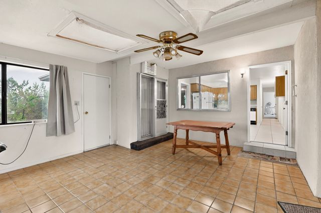 403 Greg Avenue, Santa Fe, NM 87501