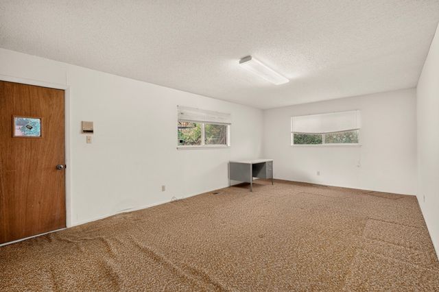 403 Greg Avenue, Santa Fe, NM 87501