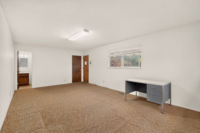 403 Greg Avenue, Santa Fe, NM 87501