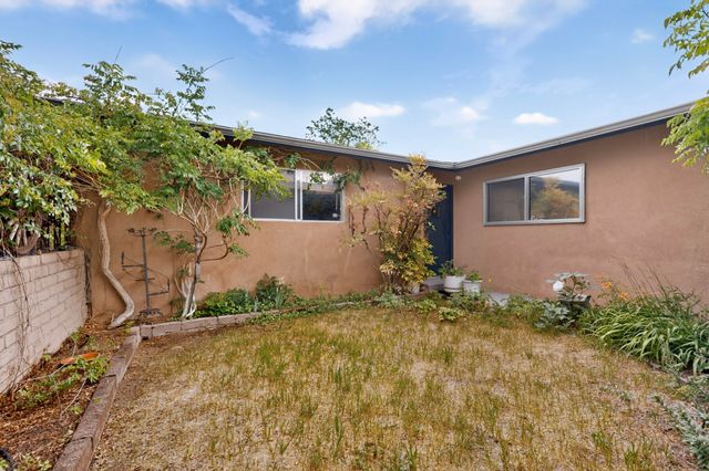 403 Greg Avenue, Santa Fe, NM 87501
