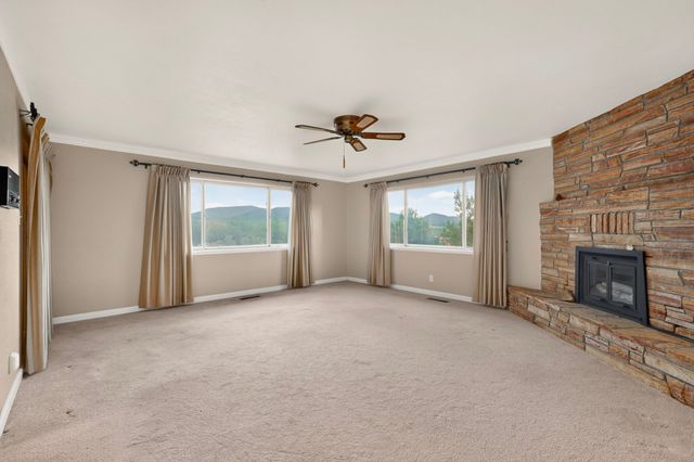 403 Greg Avenue, Santa Fe, NM 87501
