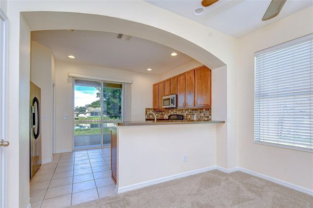 6919 TOWERING SPRUCE DR, Riverview, FL 33578