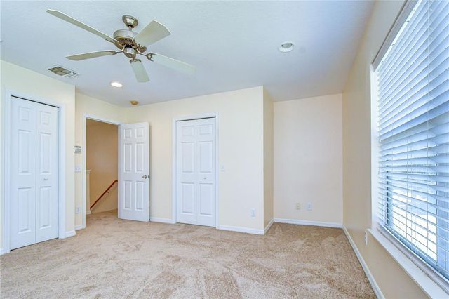 6919 TOWERING SPRUCE DR, Riverview, FL 33578
