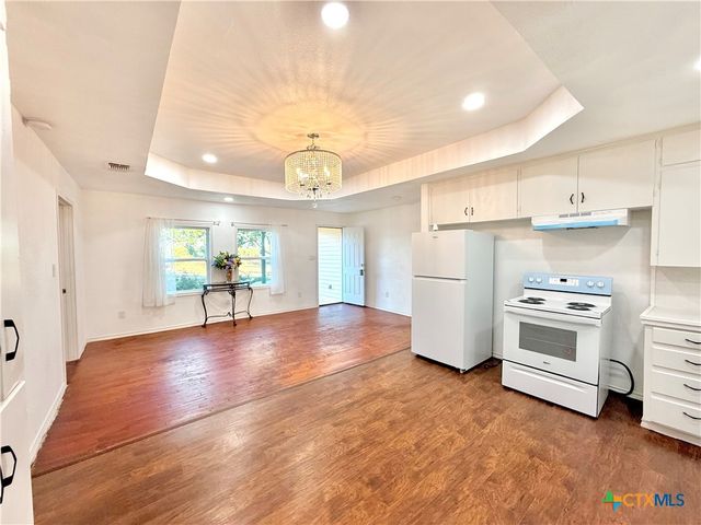 209 County Road 310, Rockdale, TX 76567