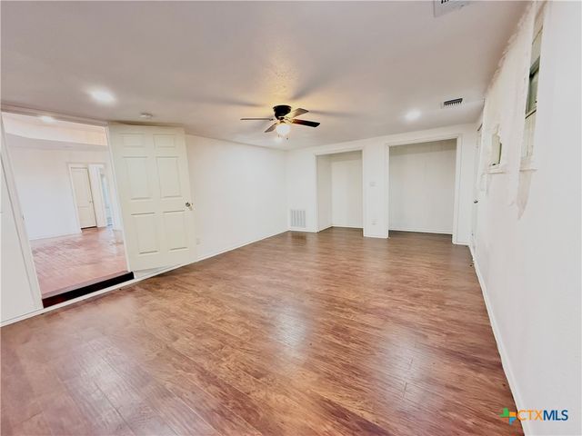 209 County Road 310, Rockdale, TX 76567