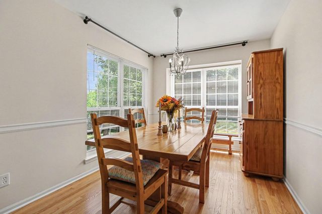2225 Green Valley Court, Ann Arbor, MI 48103