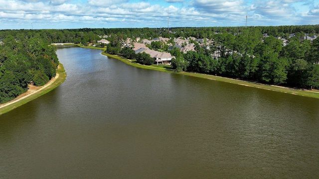 330 Mill Creek Road, Pinehurst, TX 77362