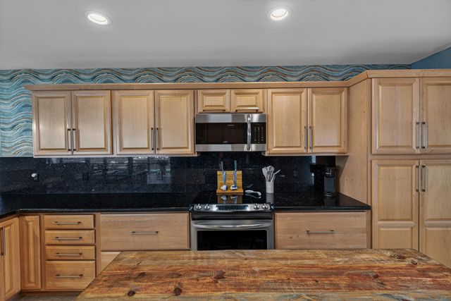 1571 SE 24th Avenue, Pompano Beach, FL 33062
