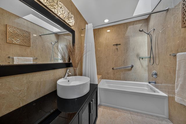 1571 SE 24th Avenue, Pompano Beach, FL 33062