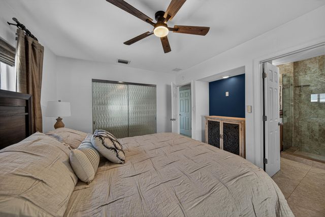 1571 SE 24th Avenue, Pompano Beach, FL 33062