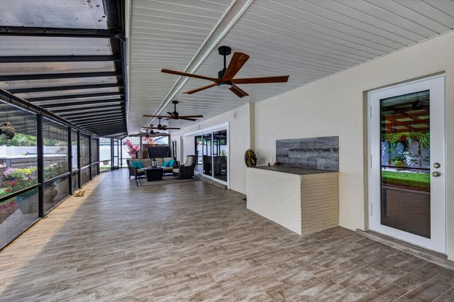 1571 SE 24th Avenue, Pompano Beach, FL 33062