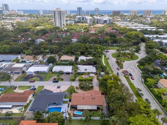 1571 SE 24th Avenue, Pompano Beach, FL 33062